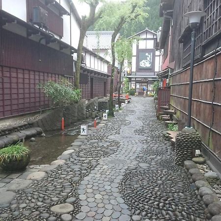 Hotel Yanaka No Taisuke Gujō Exterior foto